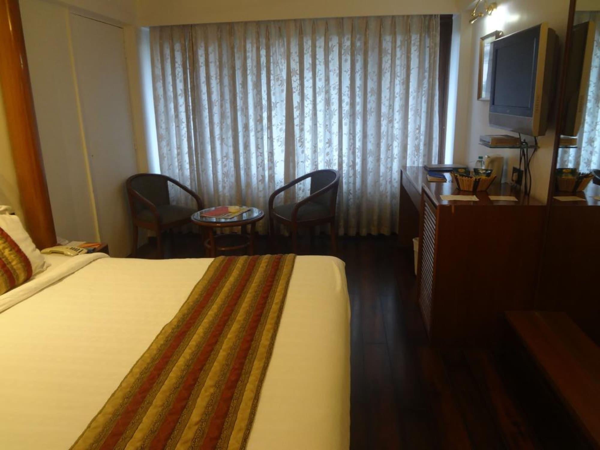 Hotel Midtown Pritam 3*