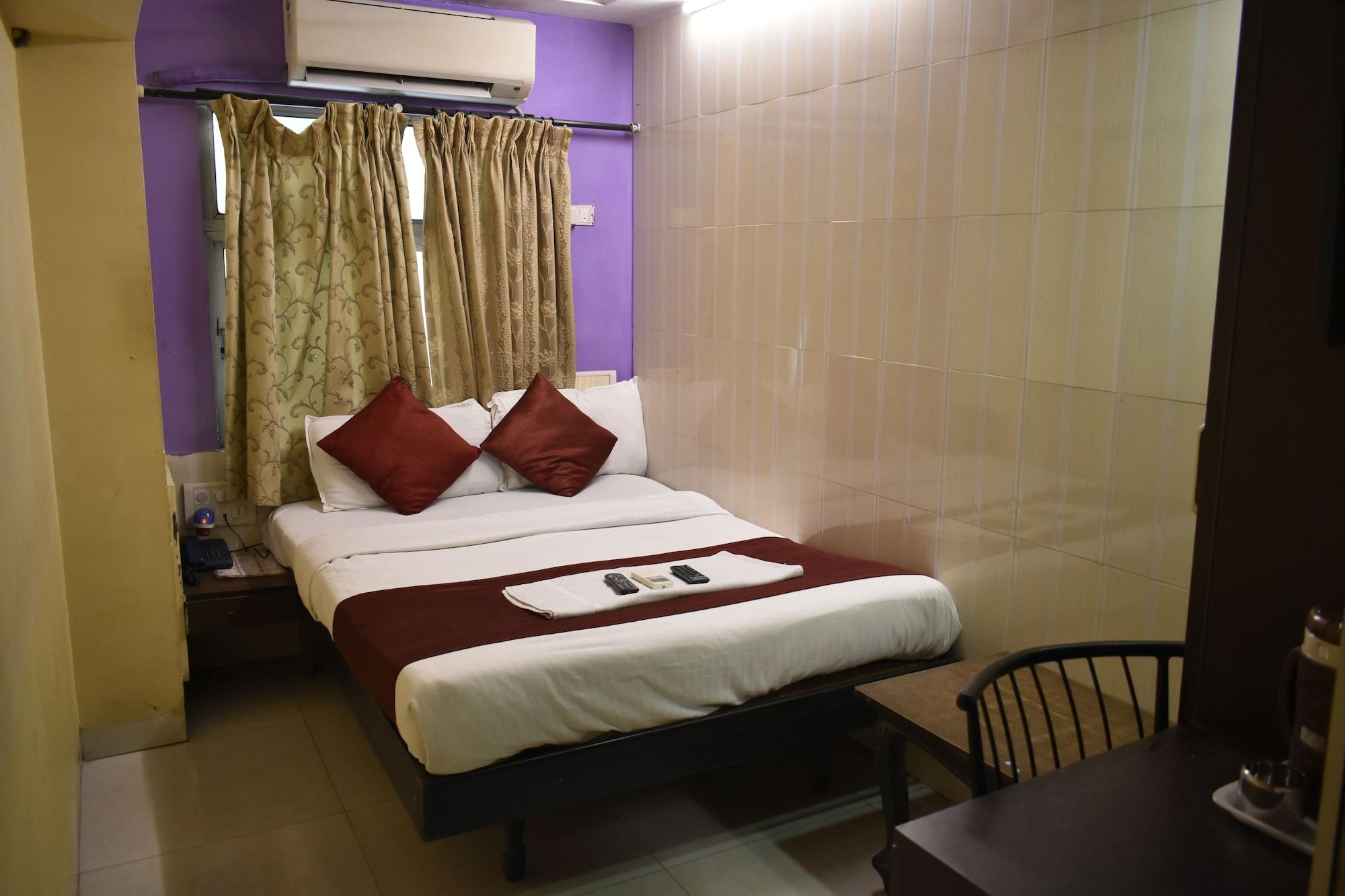 Hotel Arma Court - Near Us Embassy, Bkc