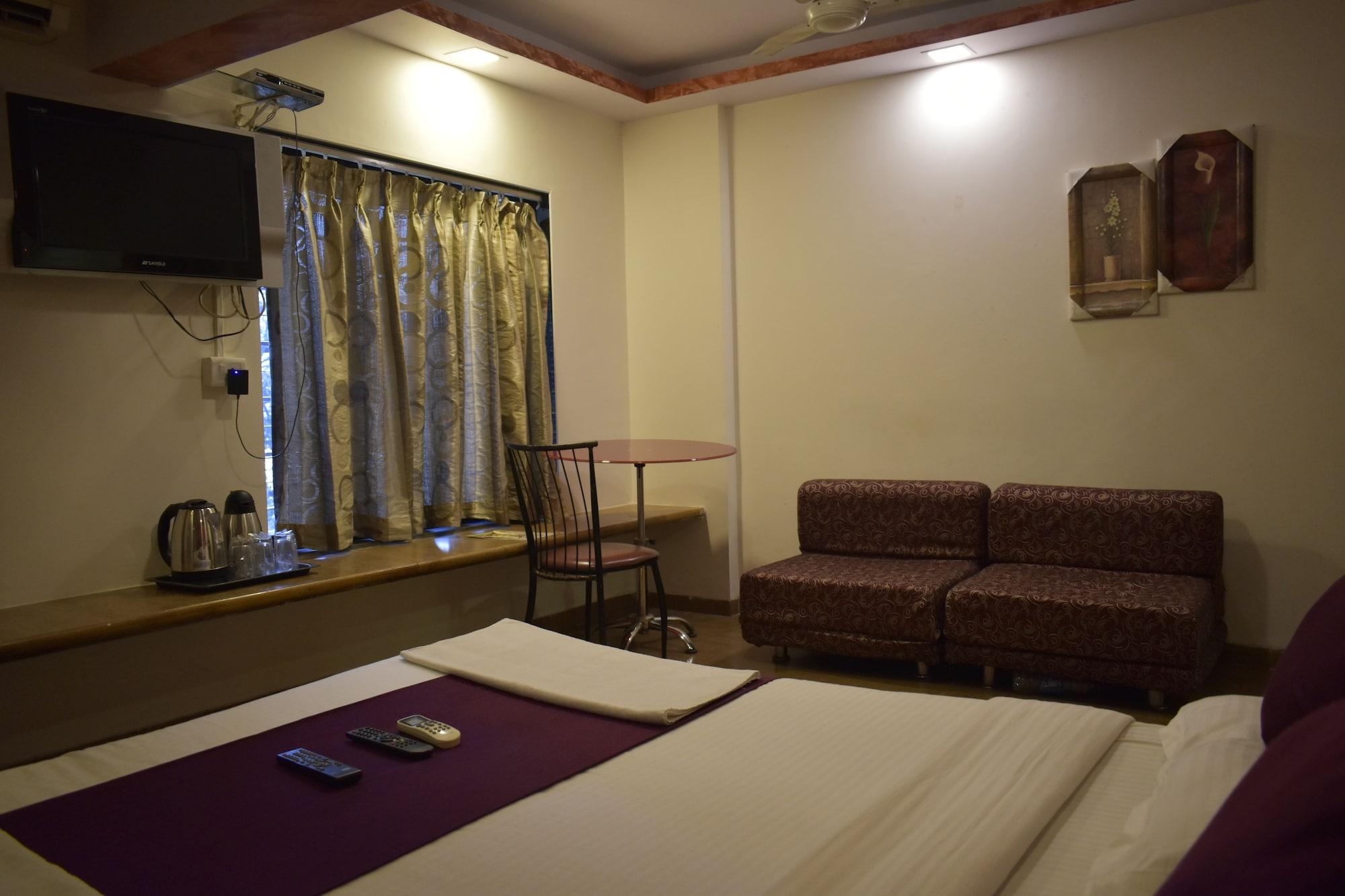 Hotel Arma Court - Near Us Embassy, Bkc