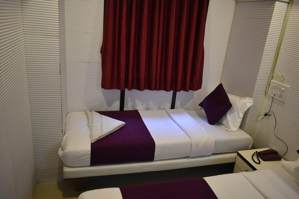 Arma Court - Near Us Embassy, Bkc Hotel 2*