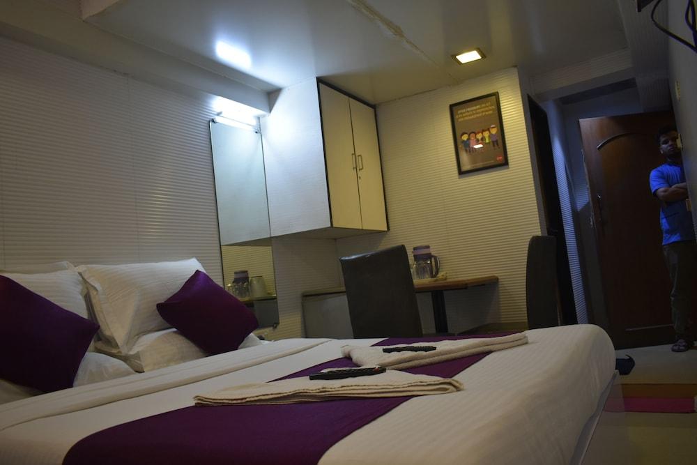 Arma Court - Near Us Embassy, Bkc