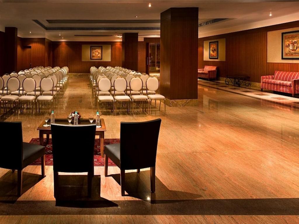 The Lalit Hotel 5*
