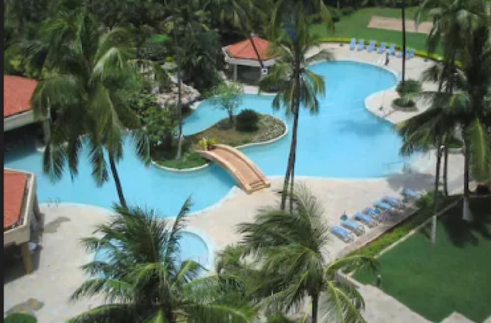 The Retreat & Convention Centre Hotel 5*