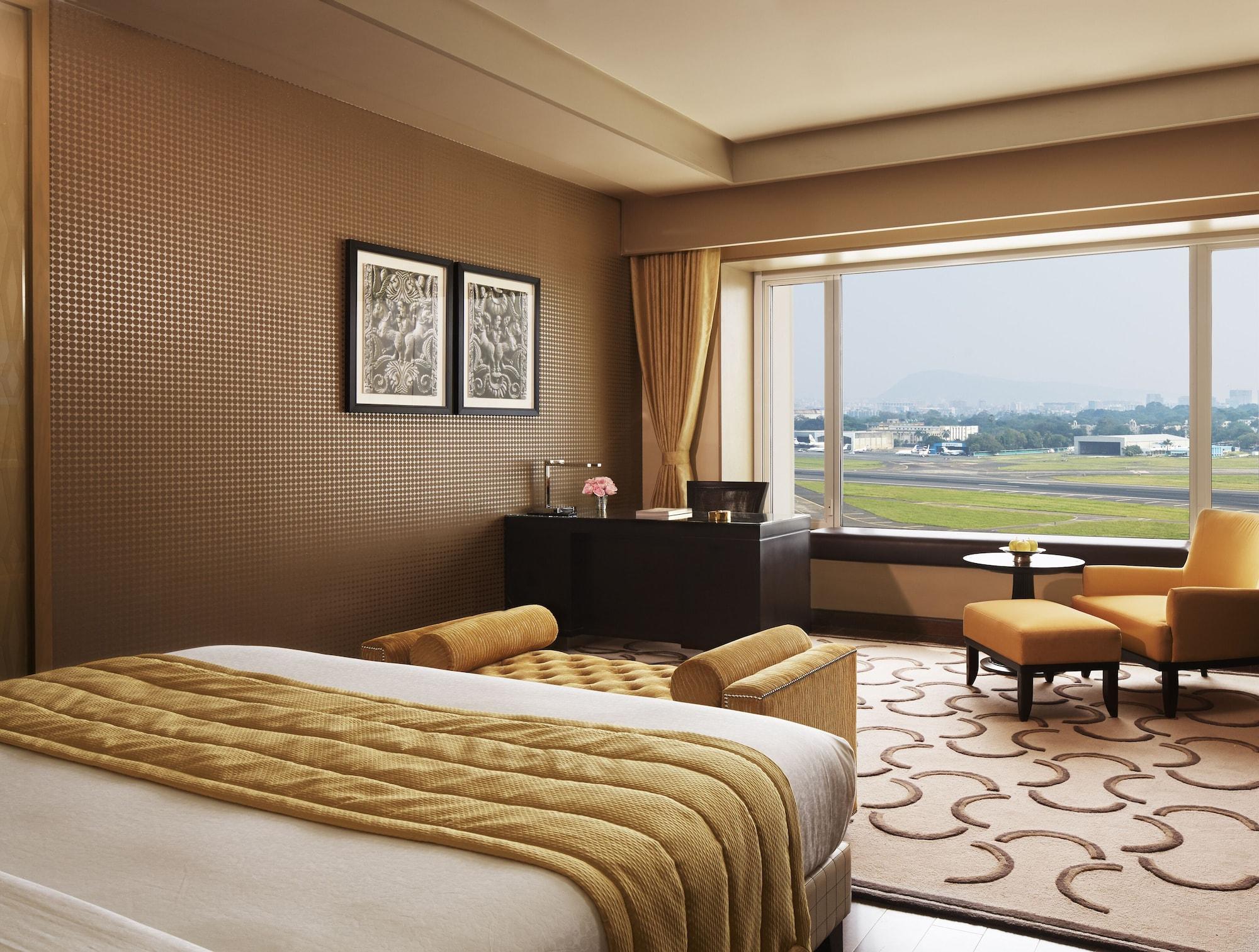 Taj Santacruz 5*