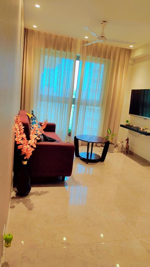 Trendy1br+smart Kitchen +living Room+1.5 Toilets * Mumbai