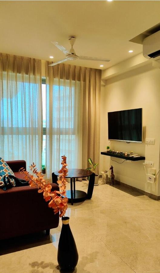 Apartment Trendy1br+smart Kitchen +living Room+1.5 Toilets Mumbai
