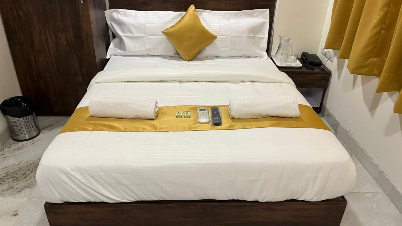 Plaza - Prabhadevi Dadar Hotel Mumbai
