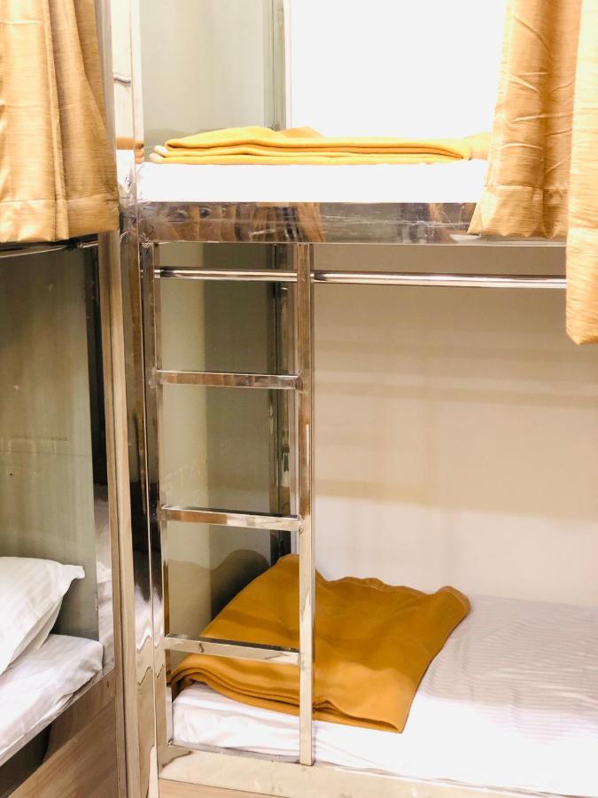 Hostel Point A/c