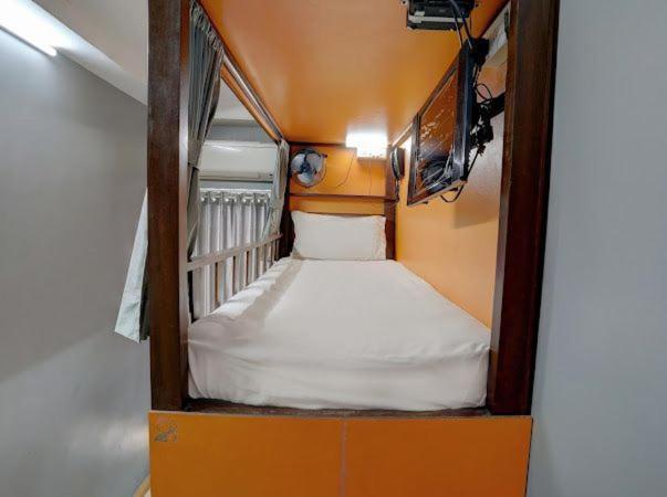 Colaba Hostel Mumbai