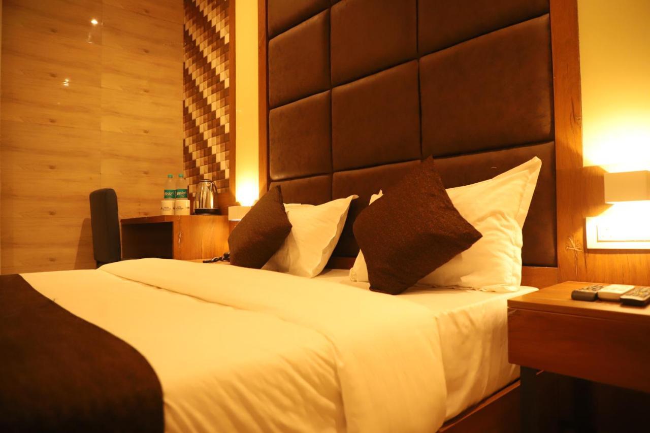 Sai Pritam Hotel