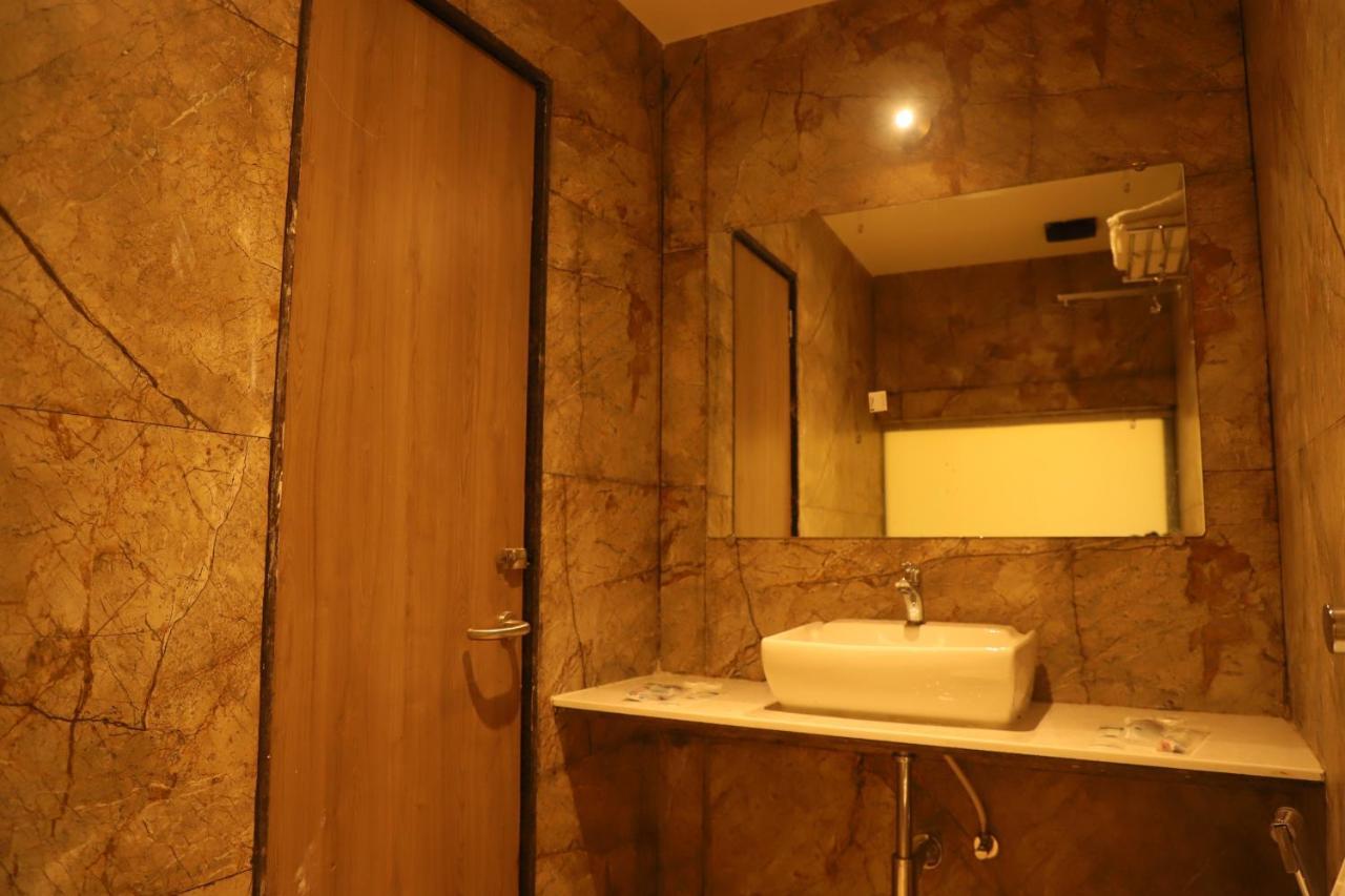 Sai Pritam Hotel