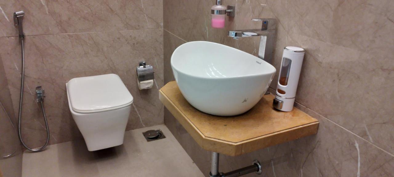 Shine Hospitality Group Hotel