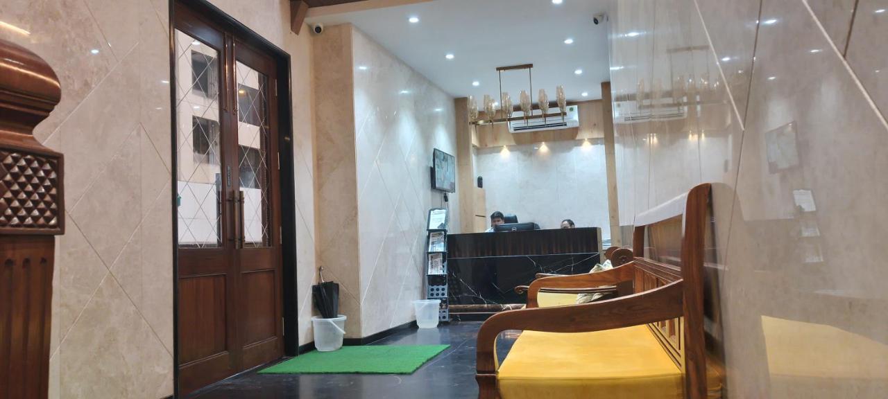 Shine Hospitality Group Hotel 2*