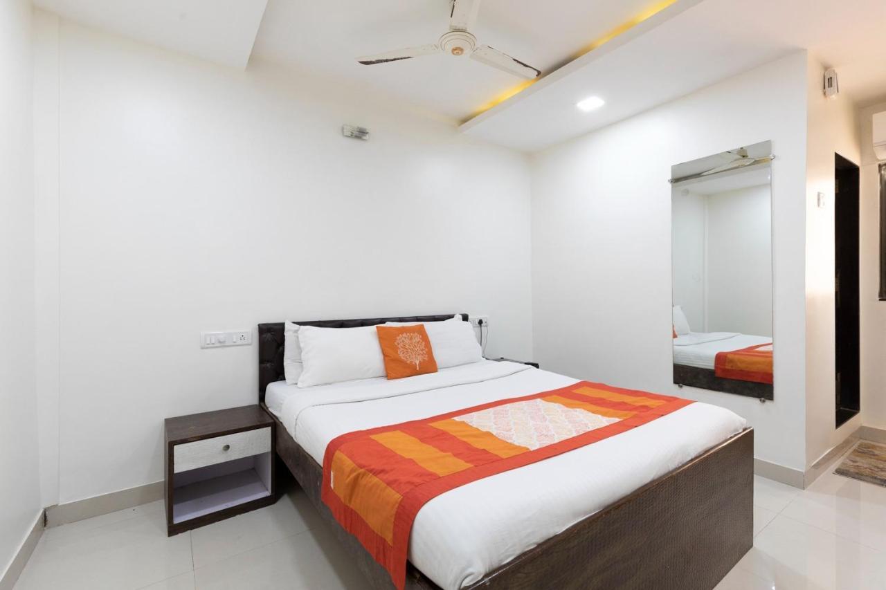 Girgoan Palace 3*