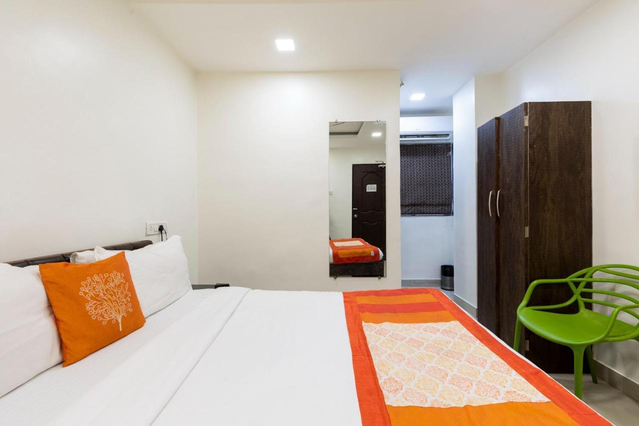 Girgoan Palace Hotel 3*