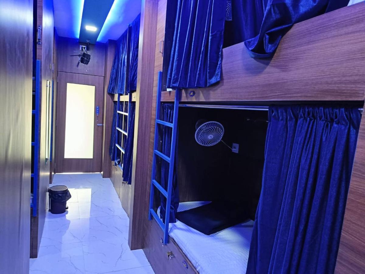 Kohinoor Hostel