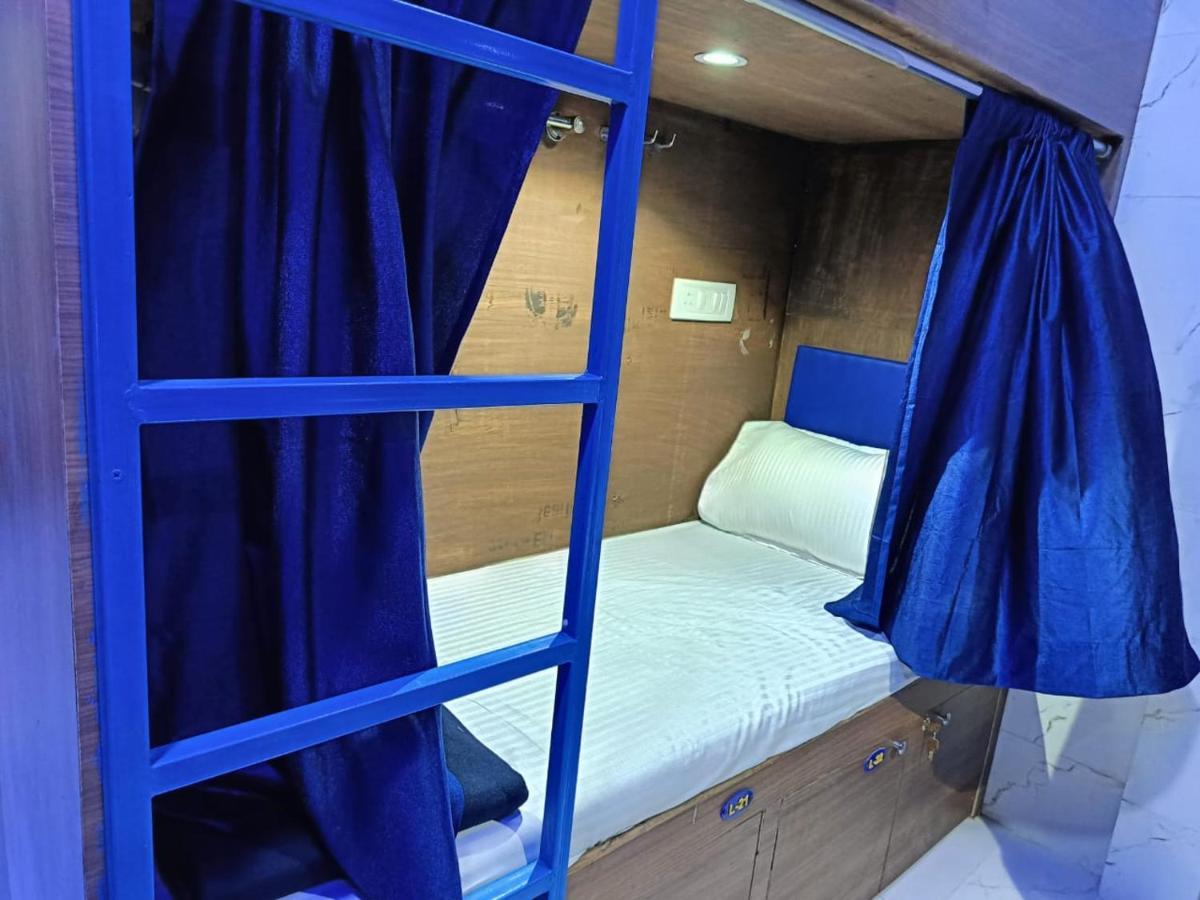Kohinoor Hostel Mumbai