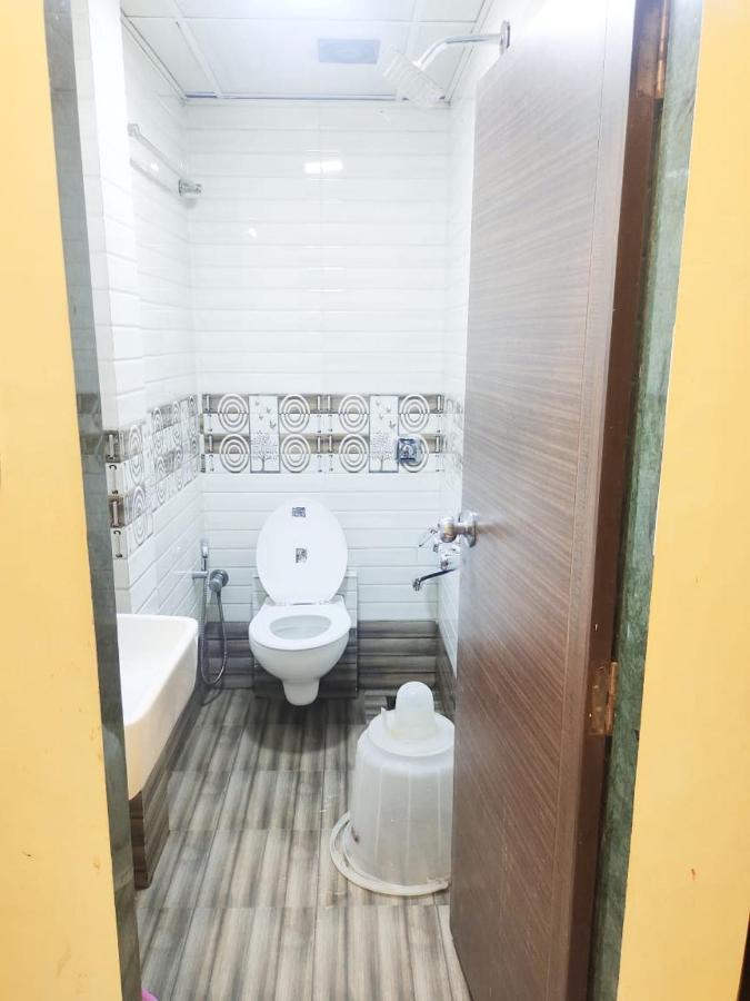 Golden Galaxy - Santacruz East Mumbai