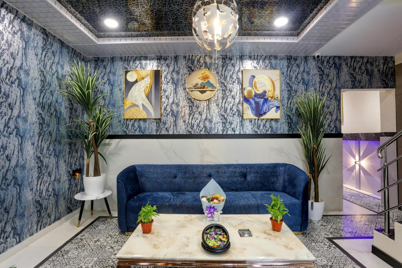 Diamond Hotel