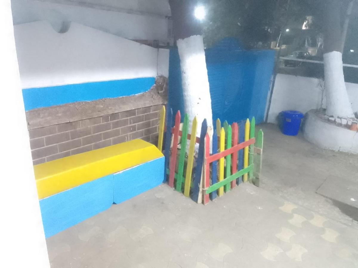 Hostel Indigo 66 Boys Hostel-andheri Mumbai