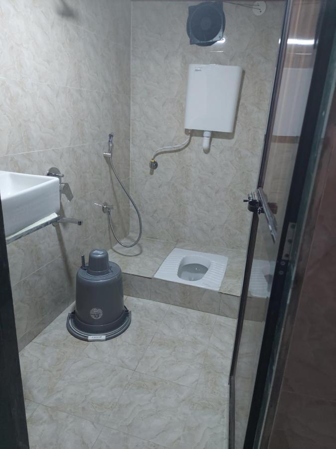Asra For Male And Female Hotel Mumbai