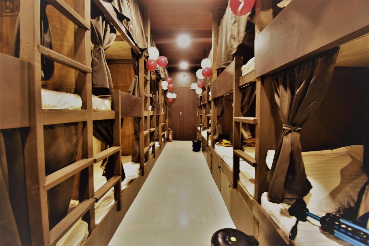 Asra For Male And Female Hotel *