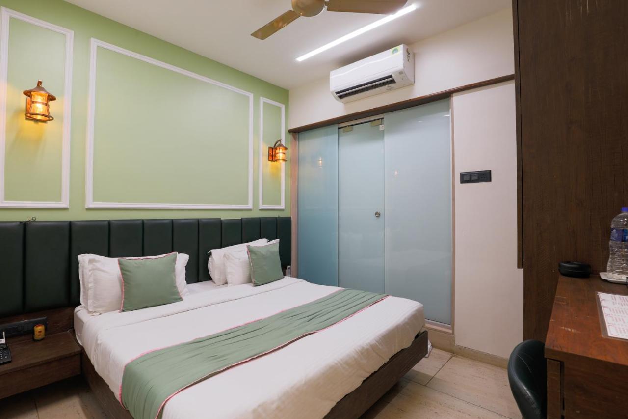 Hotel The Cattleya Mumbai