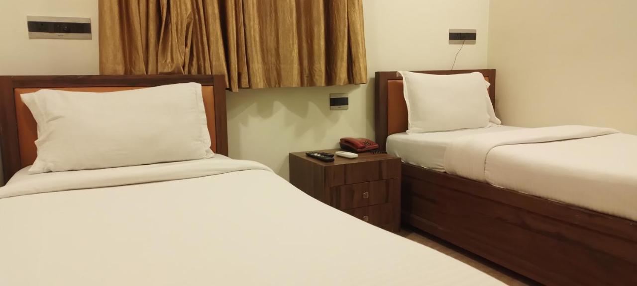 Shine Hospitality Palace Mumbai