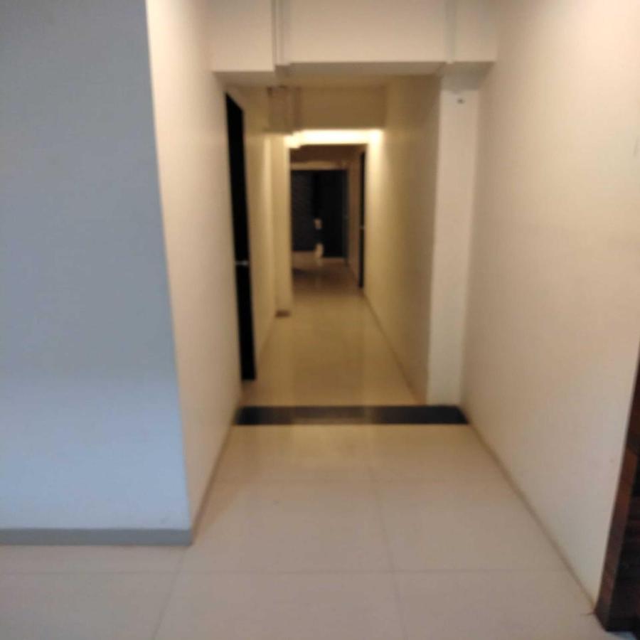 Hotel Borivali Executive - Near Borivali Railway Station