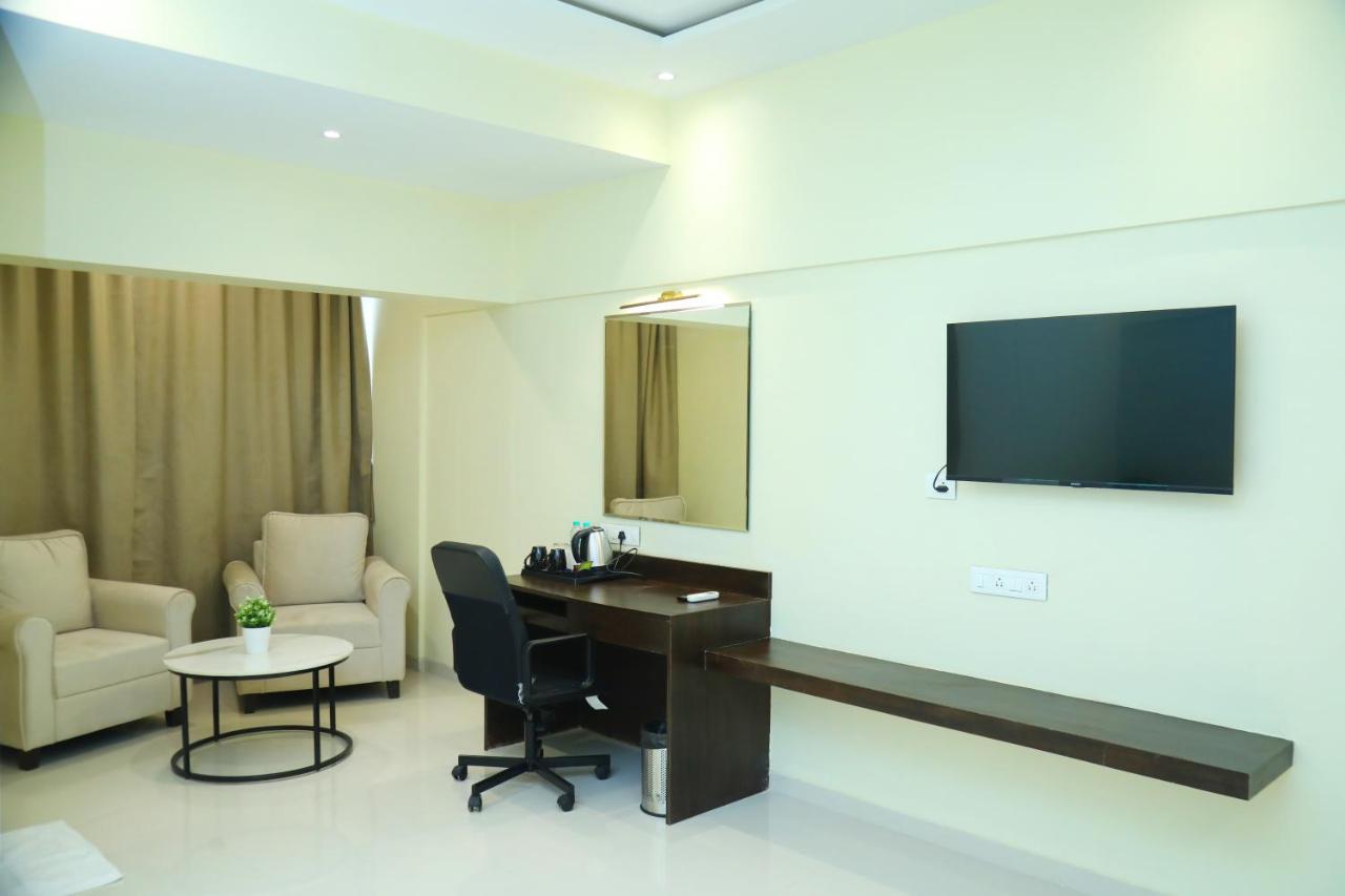 Country By Kempinski And - International Airport 3*