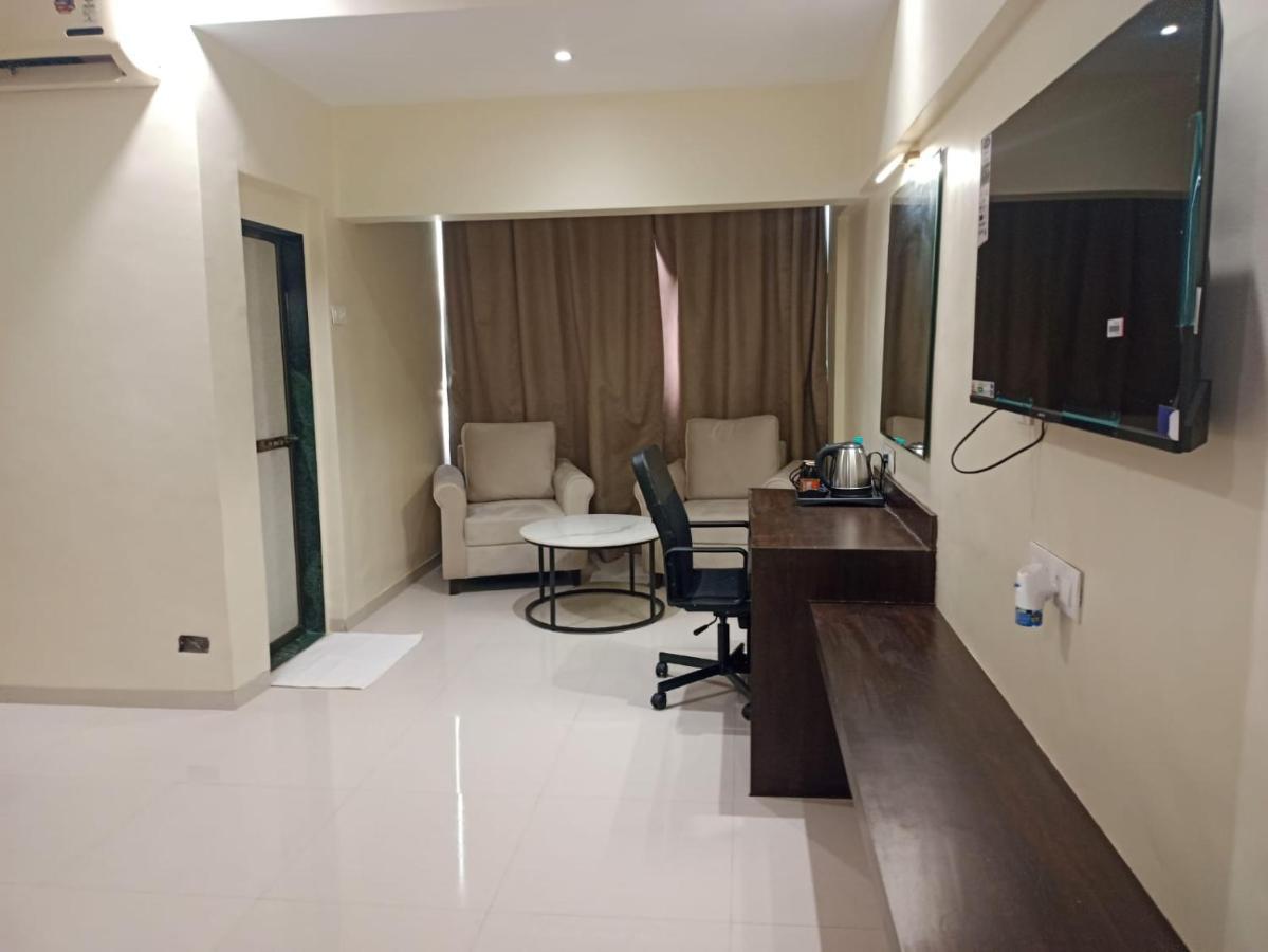 Country By Kempinski And - International Airport 3*