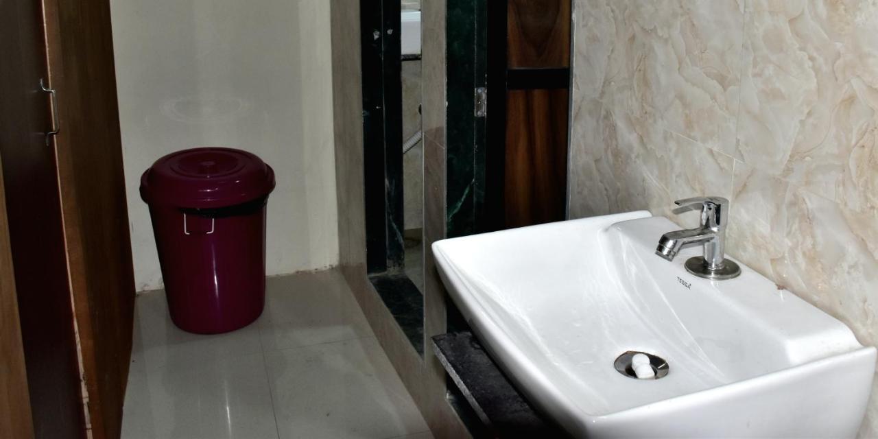 Asra For Male And Female * Mumbai