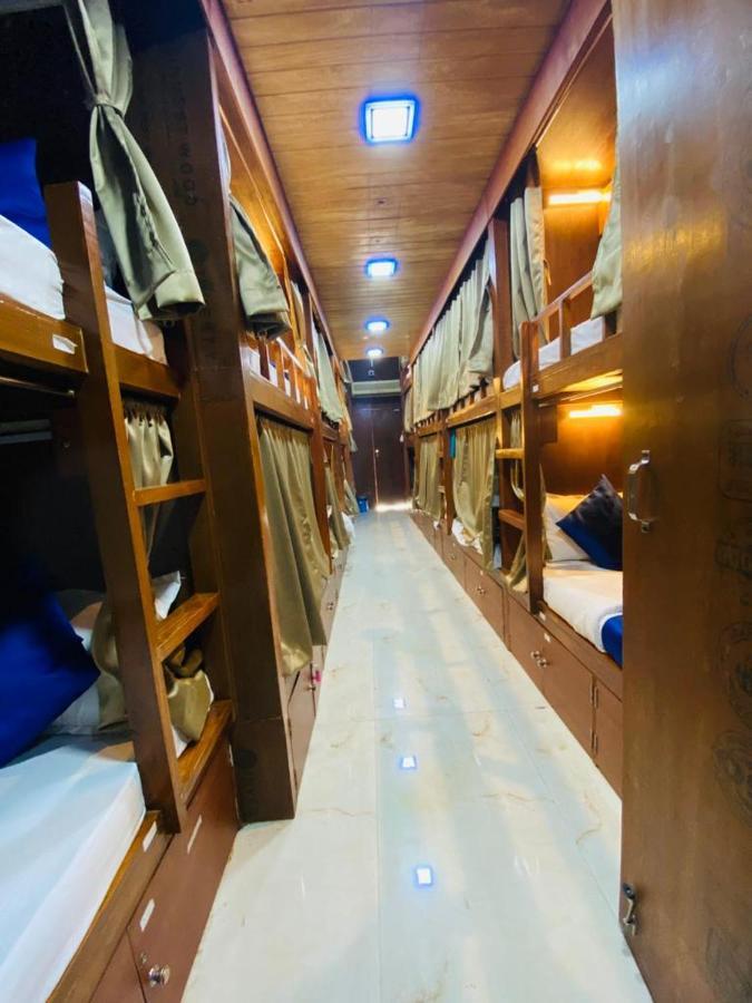 Aman Hostel Mumbai