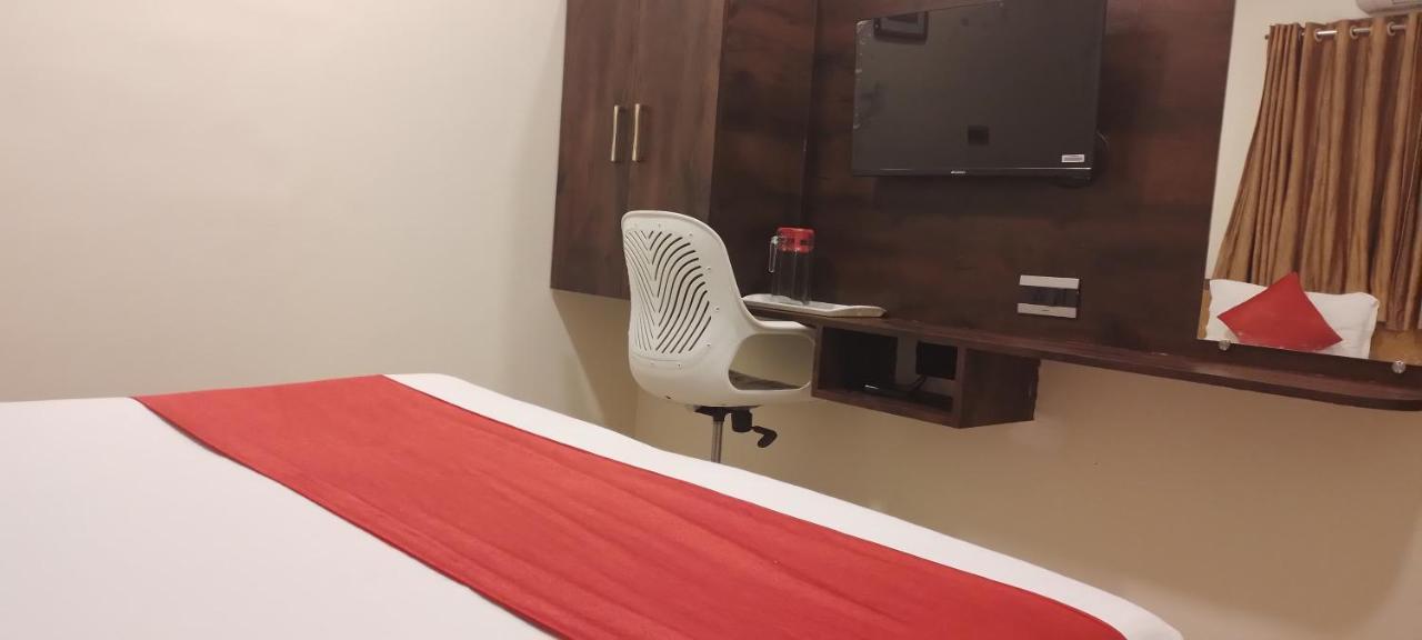 Shine Hospitality Palace 3* Mumbai