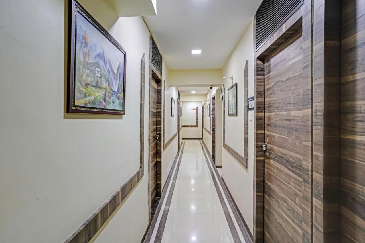 Pop 81030d Crystal Park Jogeshwari 3* Mumbai