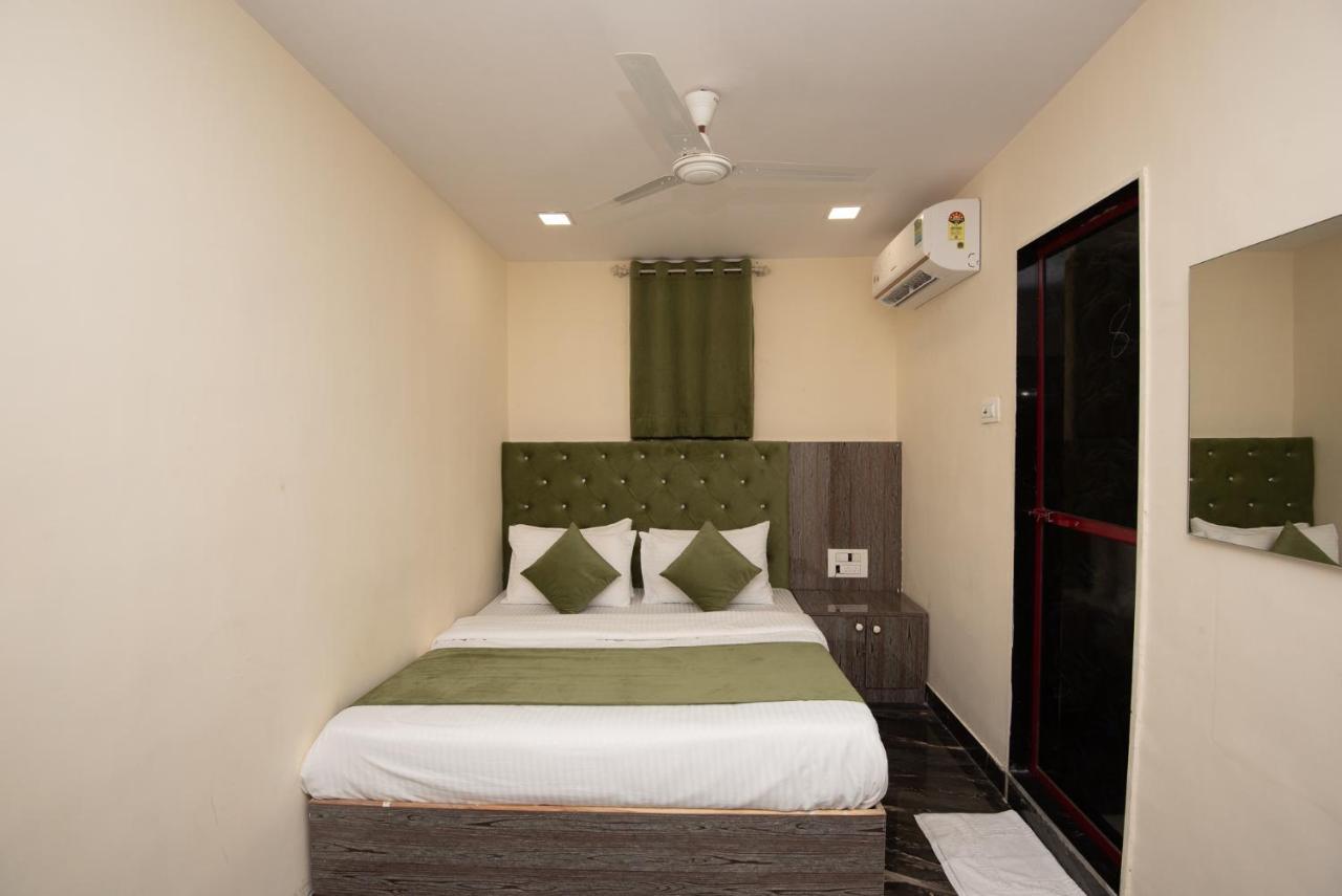 Priceless Exhibition Centre Goregaon West