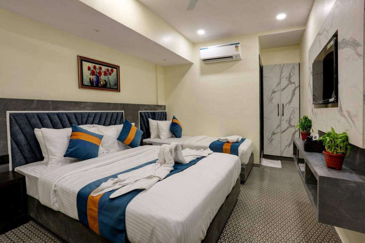 Diamond Hotel 3*