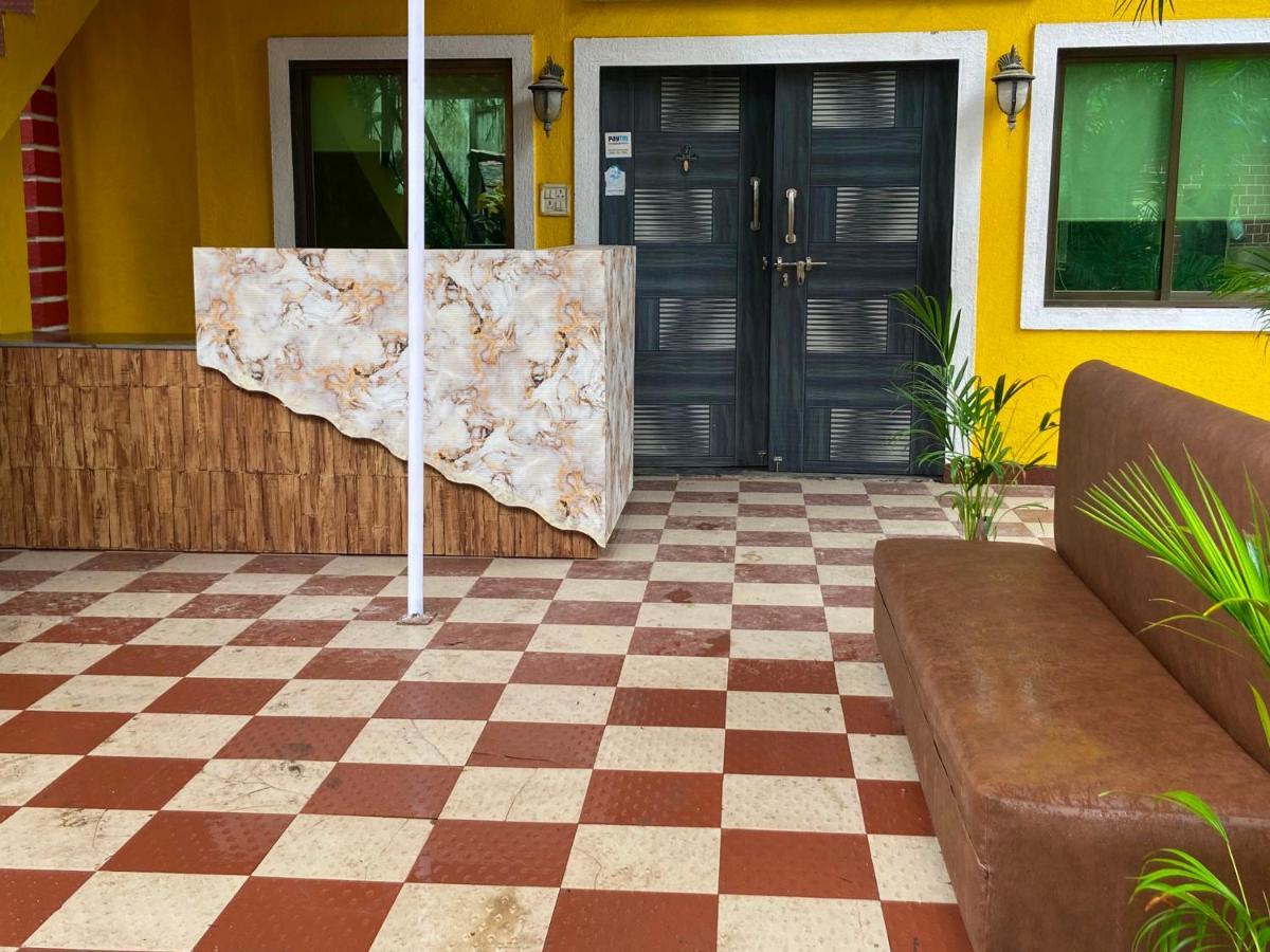Collection O Palm Springs Hotel Mumbai