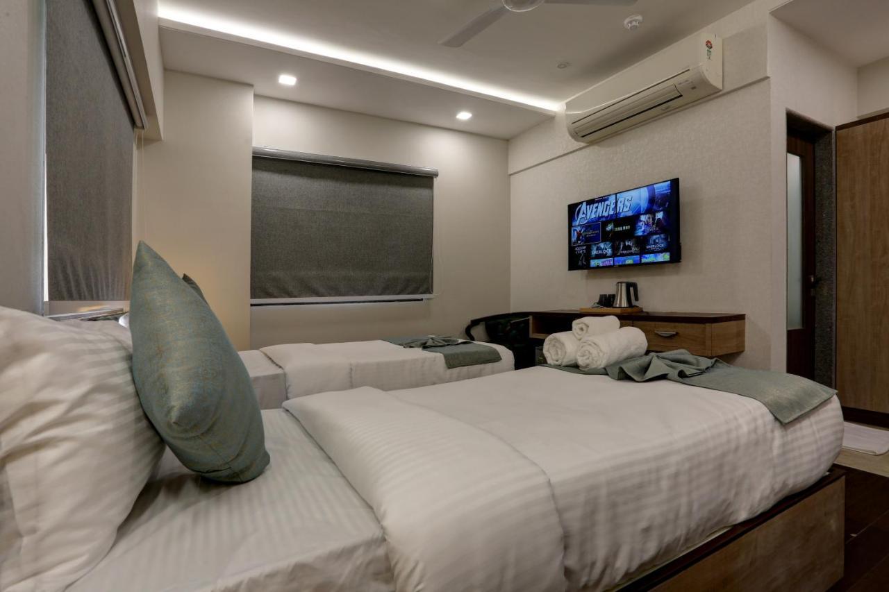 Ozone Colaba Hotel 3*