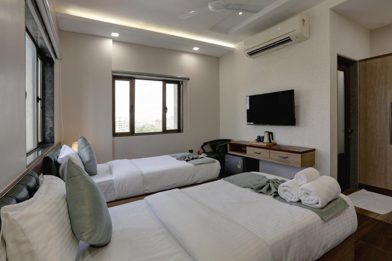 Ozone Colaba Hotel
