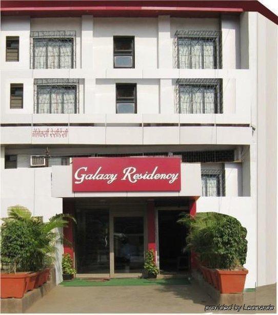 Oyo 8311 Galaxy Residency