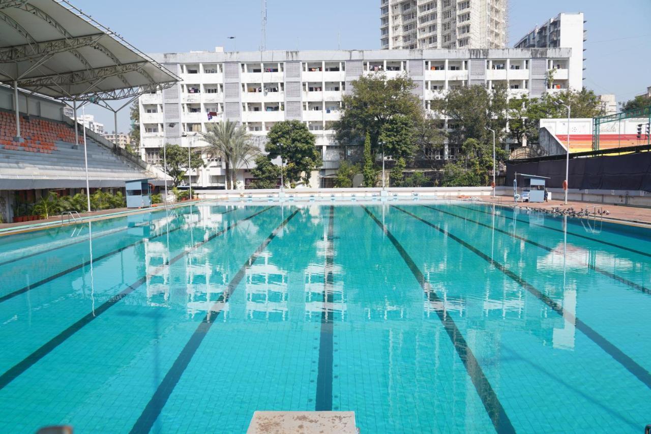 Country & By Turtle - Airport Hotel 3*
