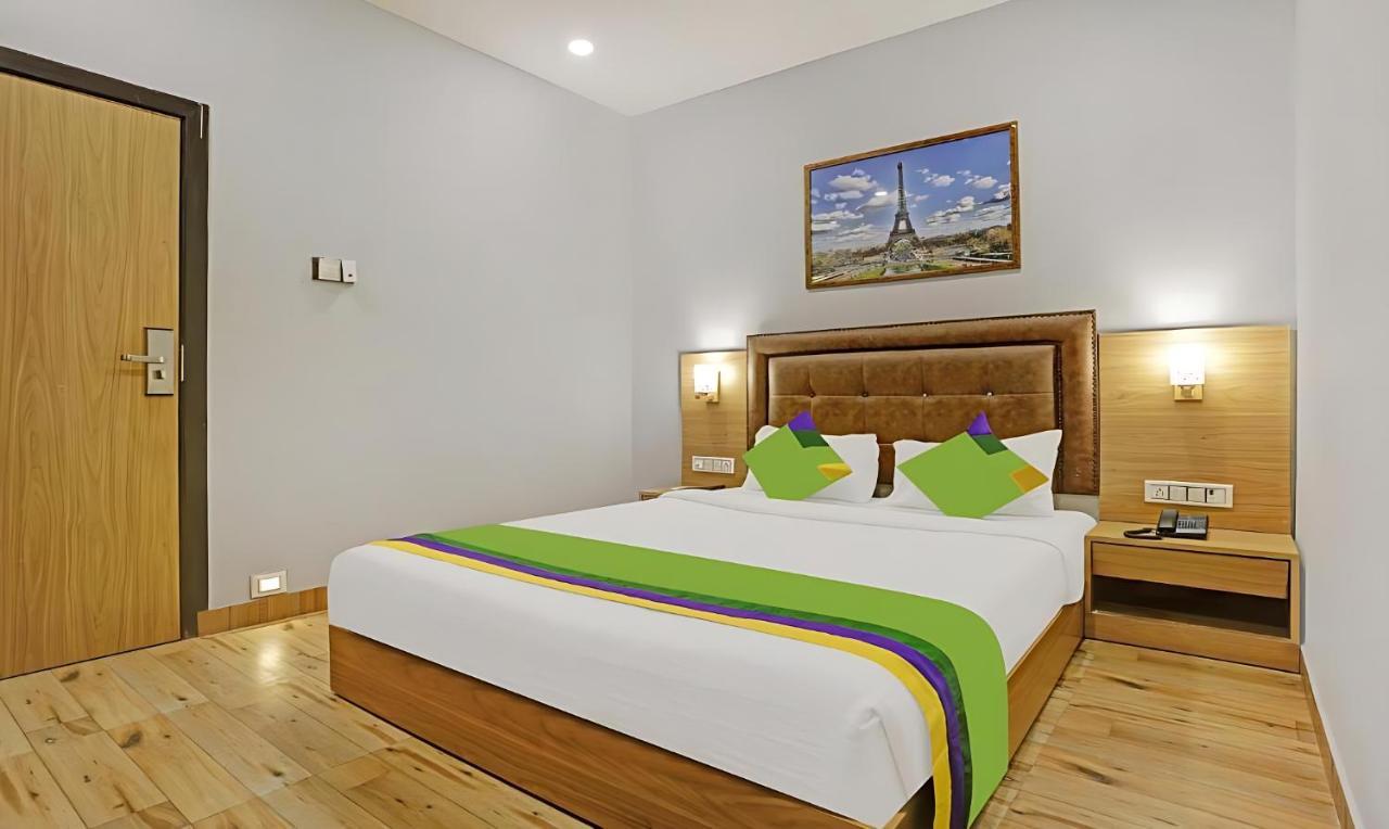 Hotel Zara Grand