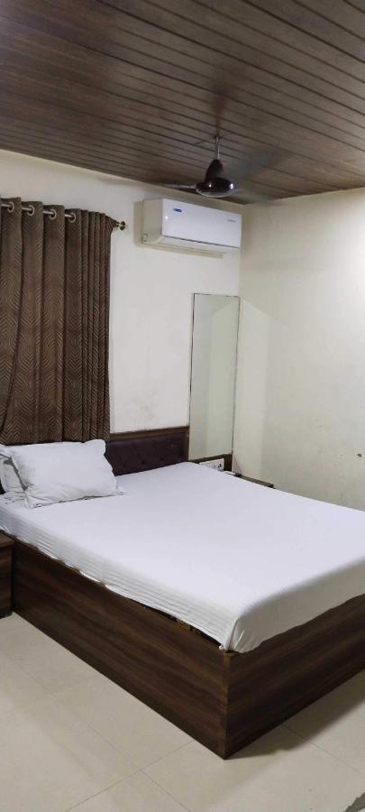 Hotel O Hansh Residency 4*