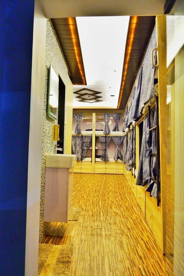 New India Hostel Mumbai