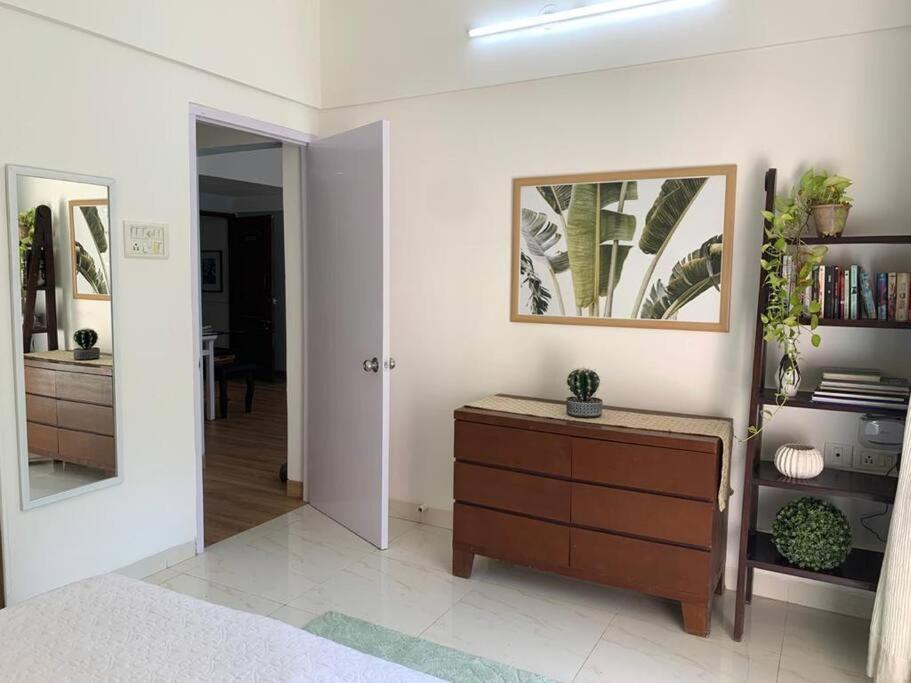 Apartment Little Hut 301, 27th Road, Khar West By Connekt Homes