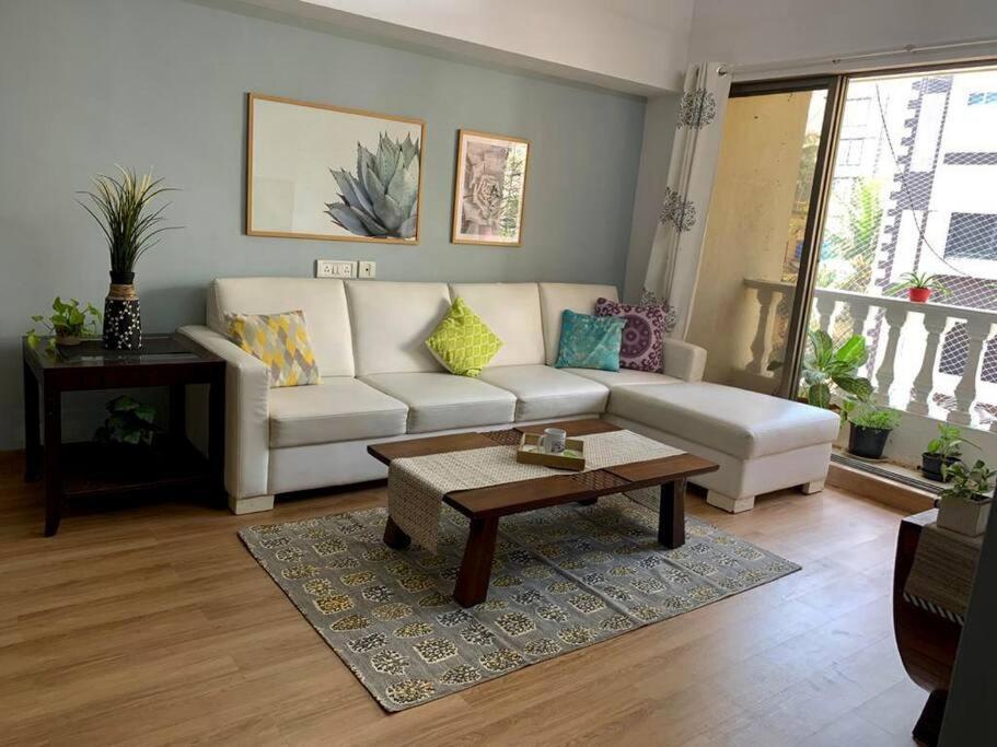 Apartment Little Hut 301, 27th Road, Khar West By Connekt Homes