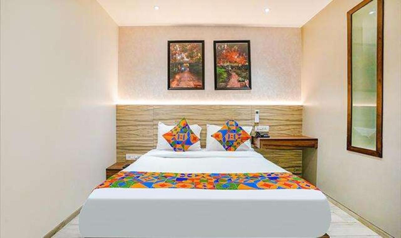 Fabexpress The Dr Residency Hotel
