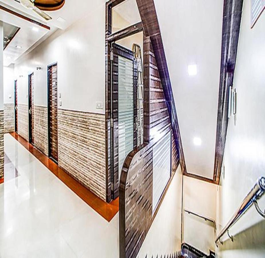 Fabhotel Glorify Palace - Nr International Airport 3* Mumbai