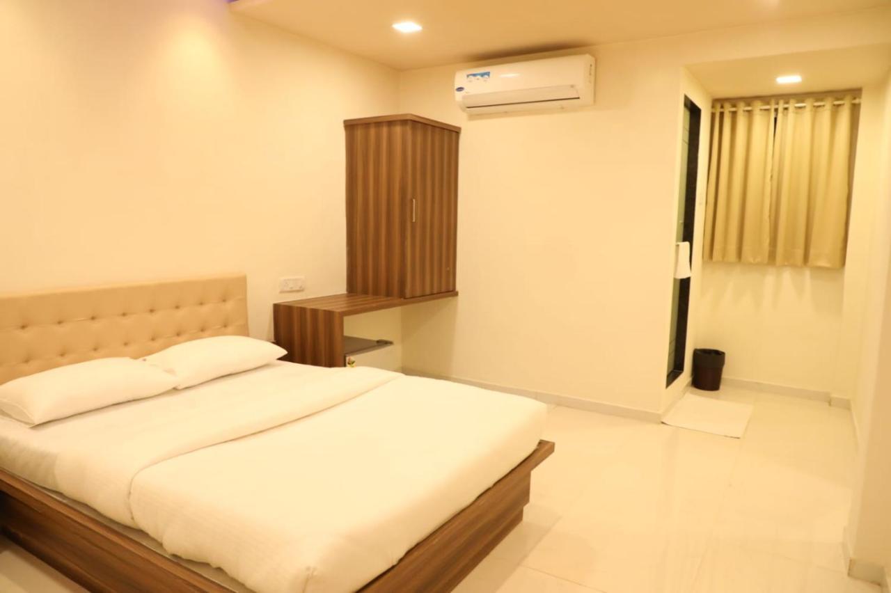 Galaxy Hotel